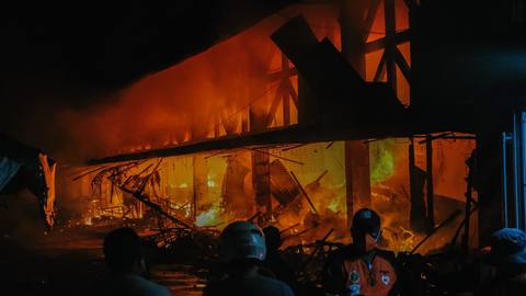 5 dead in Sorsogon City market fire; 400 vendors displaced
